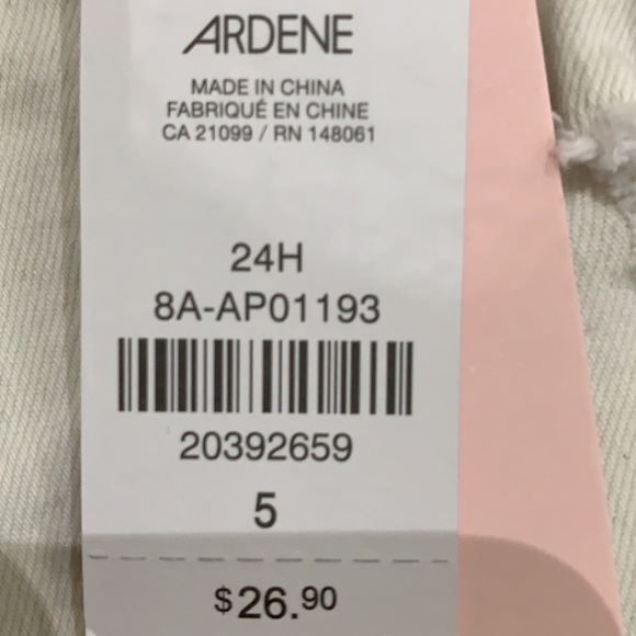 White Denim Shorts with rips - Picture 4 of 4